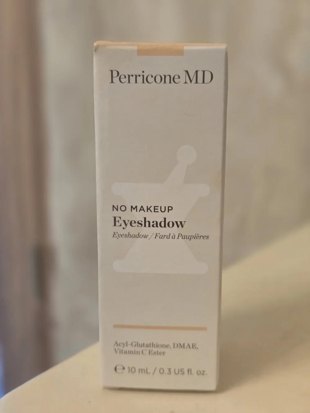 Perricone MD No Makeup Eyeshadow — Nude Beige and Black Cap